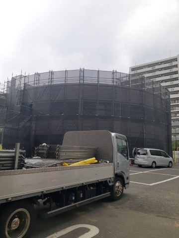 福岡市の大規模マンション　改修用足場