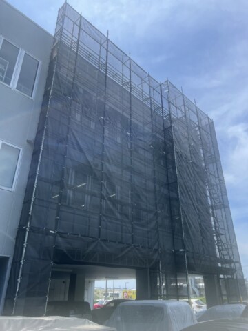 福岡市某ビル　部分補修用足場