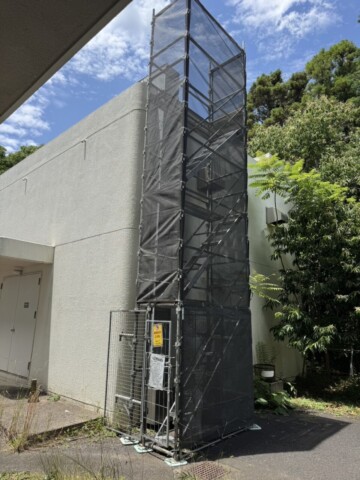 宗像市某学校　アンテナ工事用足場