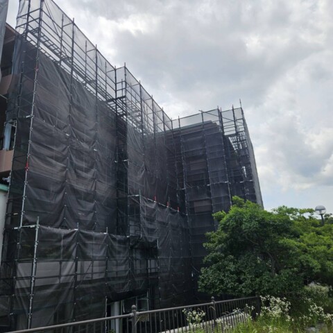 福岡市某施設大規模　改修用足場