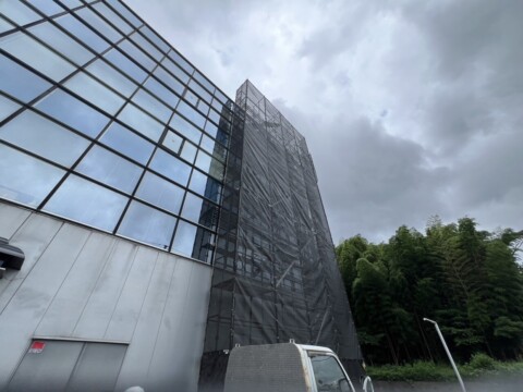 福岡市某ビル　部分補修用足場