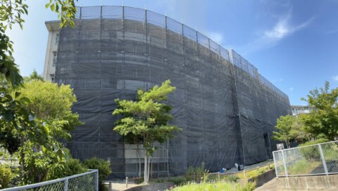 福岡市西区某団地　緊急修繕工事用足場