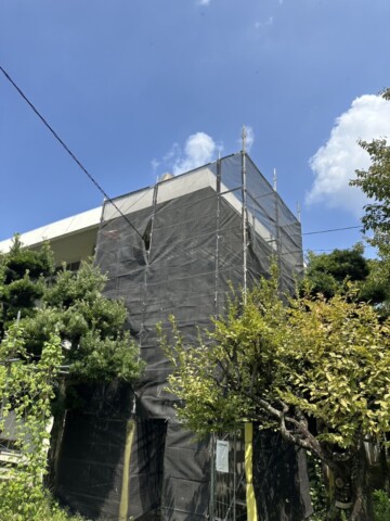 福岡市早良区某学校　緊急修繕工事用足場