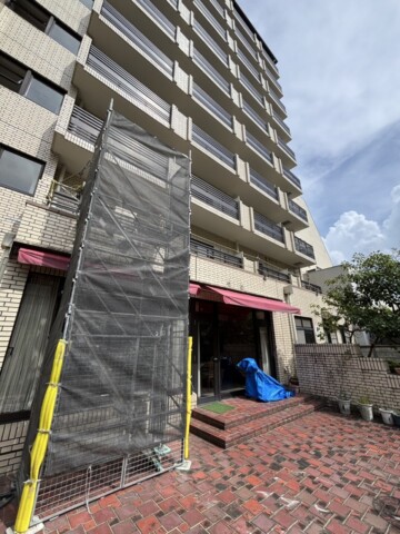 福岡市中央区某マンション　防水工事用安全対策足場