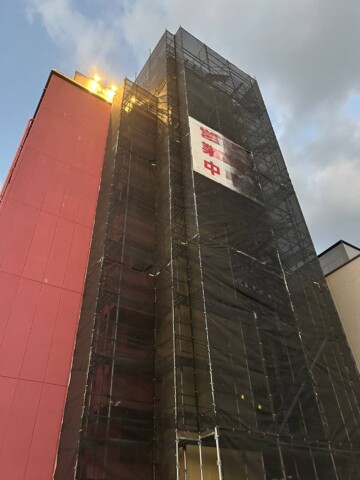 福岡県久留米市某ホテル　部分修繕工事用足場