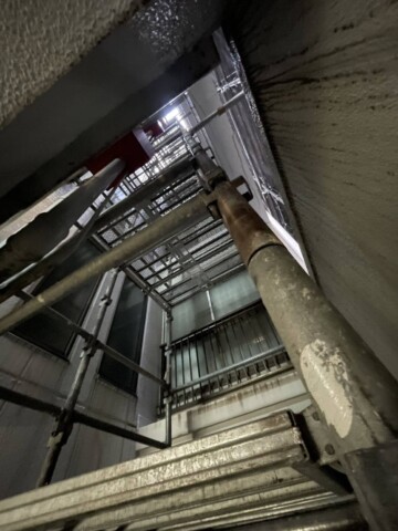 福岡市博多区某ビル　部分修繕用足場