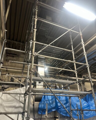 福岡県古賀市某工場　各所補修用足場