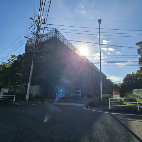 福岡市城南区某団地8号棟　大規模修繕工事用足場