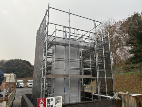 福岡県飯塚市某工場　タンク塗り替え用足場
