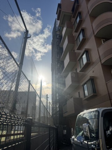 福岡県筑紫野市某マンション　タイル補修用足場