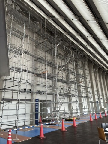 福岡県福岡市博多区某施設　照明器具取替工事用足場