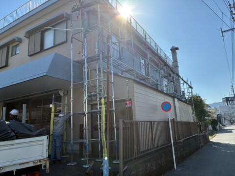 福岡県福岡市某施設　部分修繕工事用足場