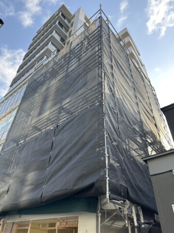 福岡県福岡市中央区某店舗　店舗改修工事用足場