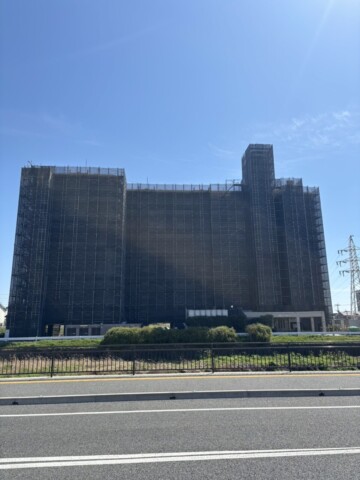 福岡県福津市某マンション　大規模修繕工事用足場