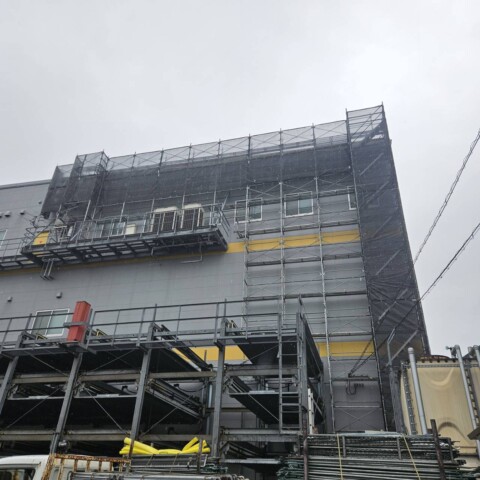 福岡県福岡市東区某運送会社　部分修繕工事用足場