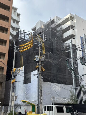 福岡県福岡市某マンション　大規模修繕工事用足場