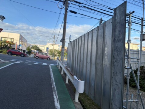 福岡県北九州市西区某団地　解体用仮囲い