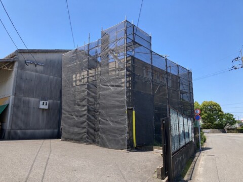 福岡県福岡市東区某材木店　事務所外壁改修工事用足場