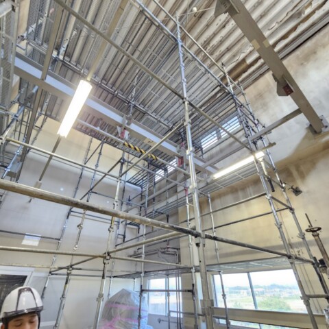 福岡県古賀市某工場　内部塗装工事用足場